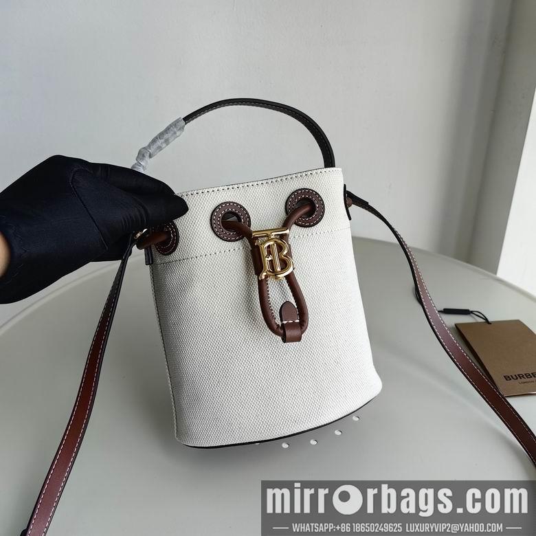 Burberry Bags 56911 16.5X11X18.5cm IQ