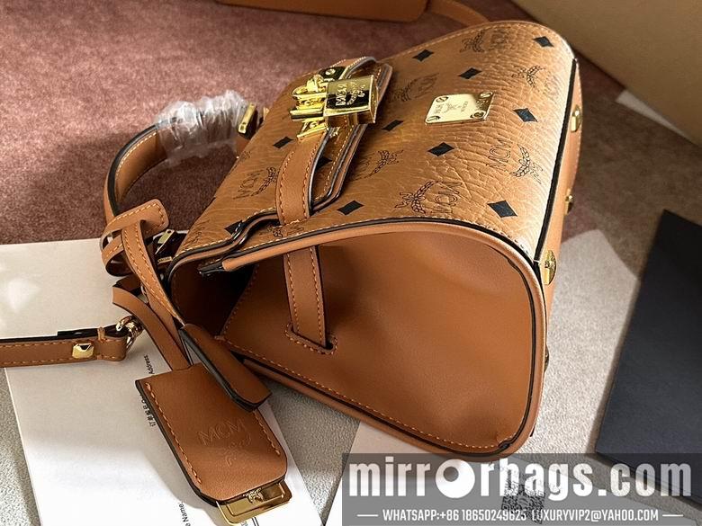 MCM Bags 2092 18X15X10cm EY