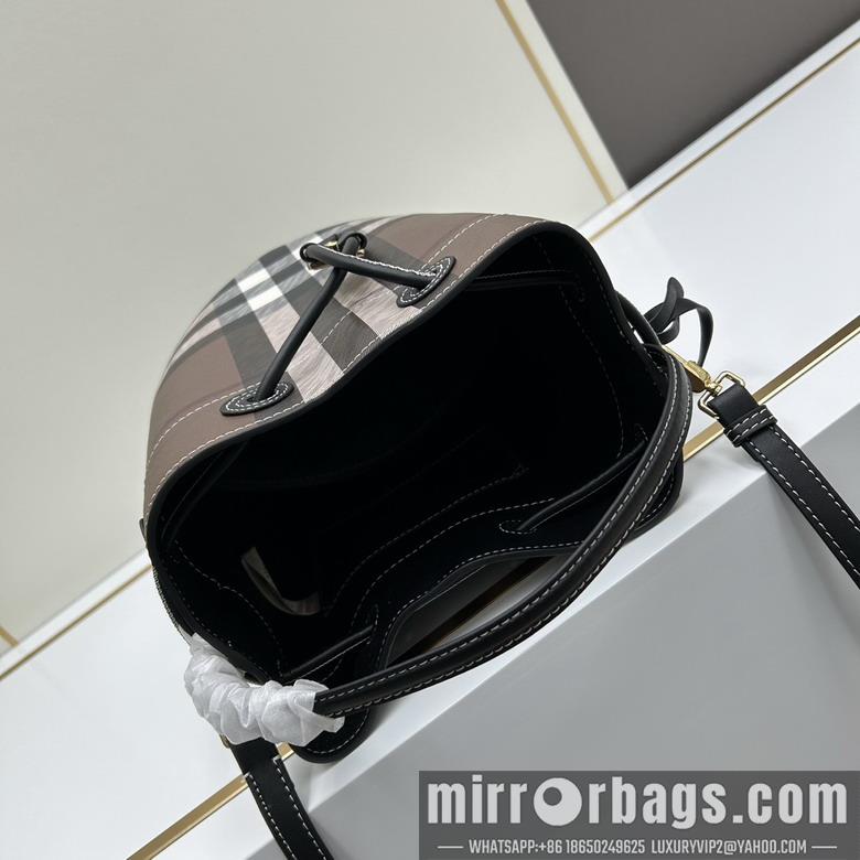 Burberry Bags Bur 8055 16x26x26cm ww