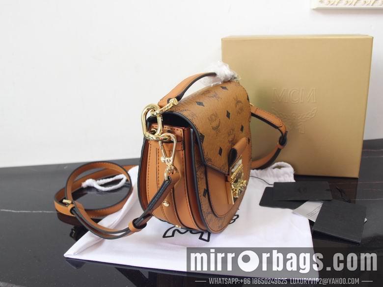 MCM Bags 10219 18x18x7cm DY 2
