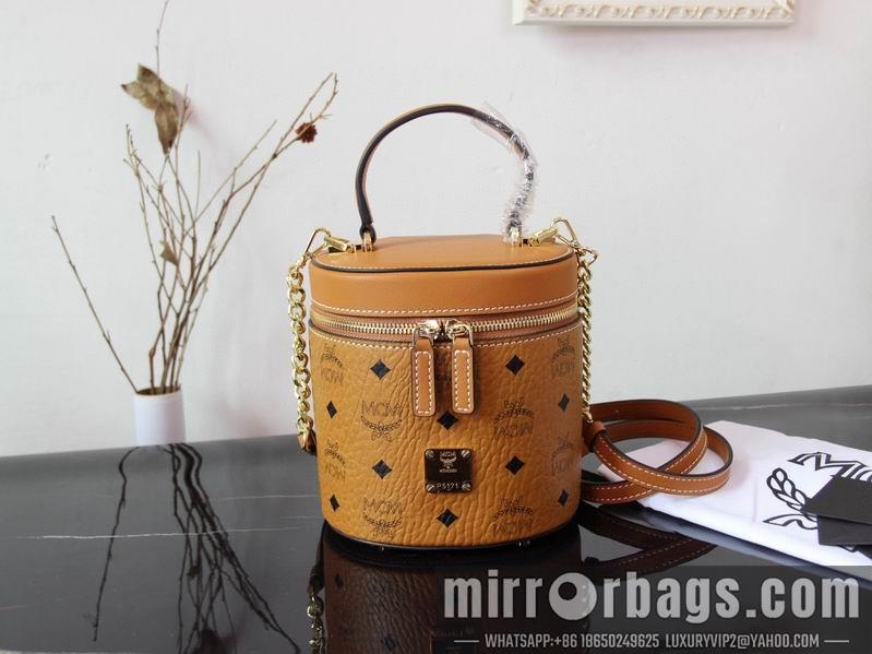 MCM Bags MCM 161614 16X16X14cm dy8