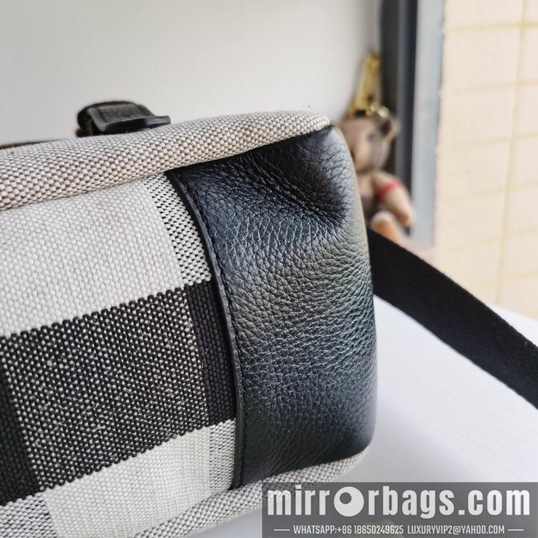 Burberry Bags 1722 27x23x11cm HQ