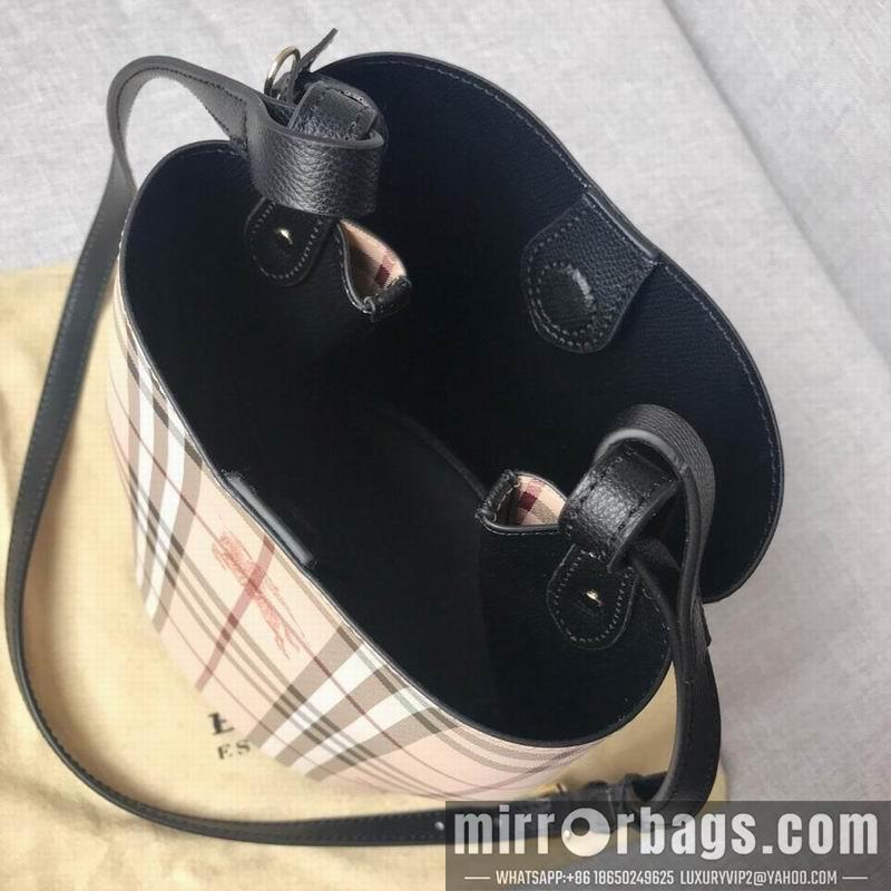 Burberry Bags SH-1581 black