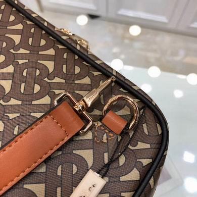 Burberry Bags 82368-4 23X16X6cm XM