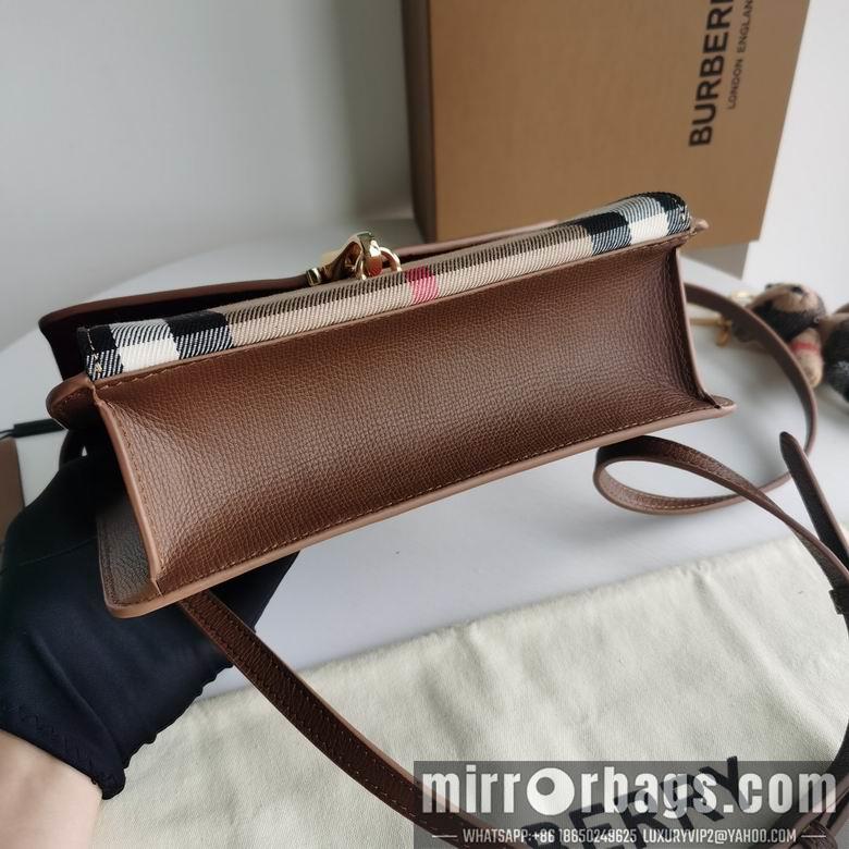 Burberry Bags 8251 24x4x17.5cm HQ 3