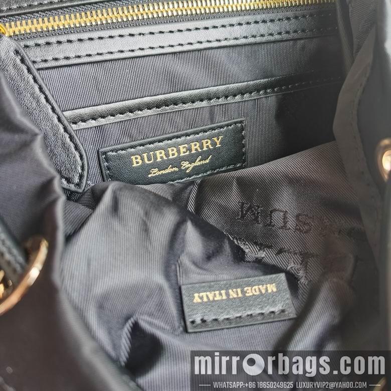 Burberry Bags 8791 31X14X38cm IQ 5
