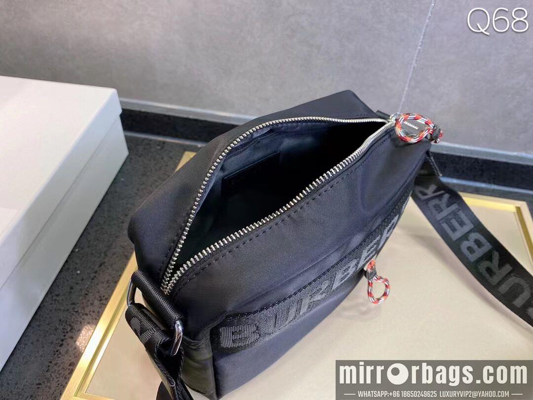 Burberry Bags 23cm 060102 XM