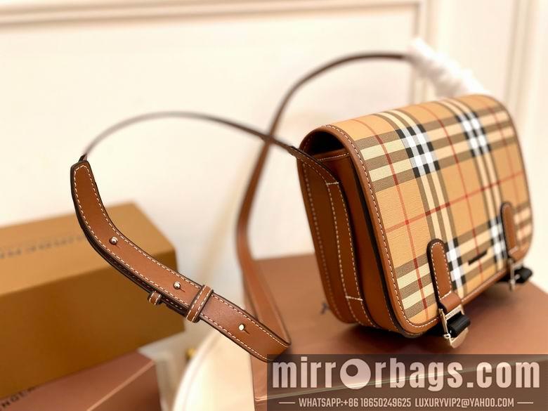 Burberry Bags 22X19cm 061902 WP 2colour