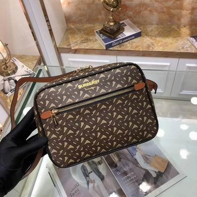 Burberry Bags 82368-4 23X16X6cm XM