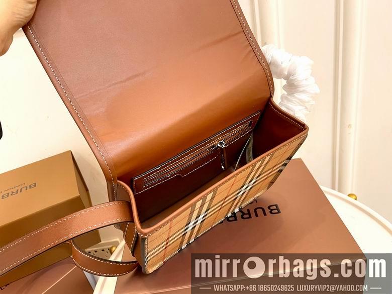Burberry Bags 22X19cm 061902 WP 2colour