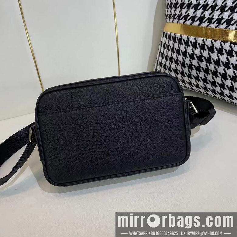Burberry Bags 66639-3 26X17X6cm WP