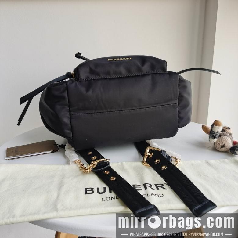 Burberry Bags 8791 31X14X38cm IQ 7
