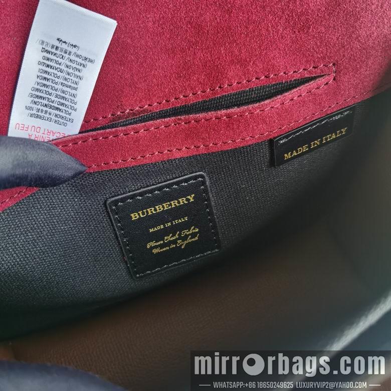Burberry Bags 8251 24x4x17.5cm HQ 3