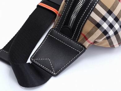 Burberry Bags 40716 31X7.5X16cm WP