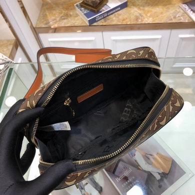Burberry Bags 82368-4 23X16X6cm XM