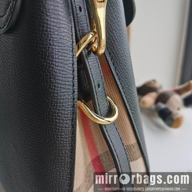 Burberry Bags 6151 26x12x21cm HQ 1