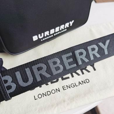 Burberry Bags 80490941 22.5X6.5X16cm XM