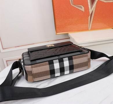 Burberry Bags 8363-3 28X18X7cm WP