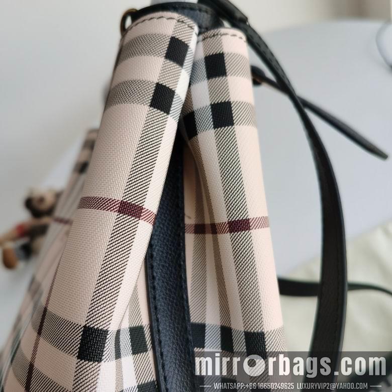 Burberry Bags 1531 18.5X23X15cm IQ 3