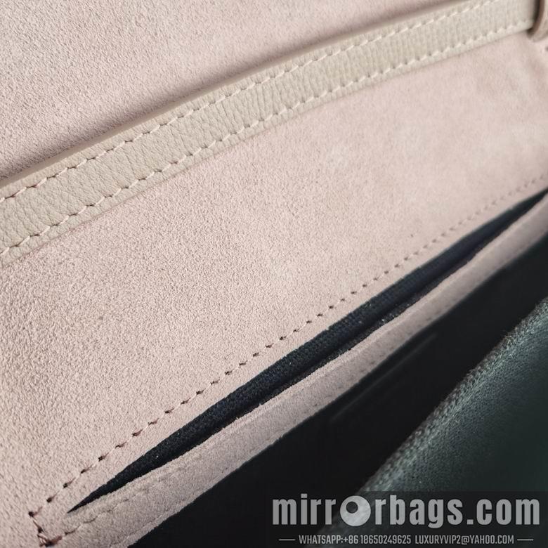 Burberry Bags 8251 24x4x17.5cm HQ 2