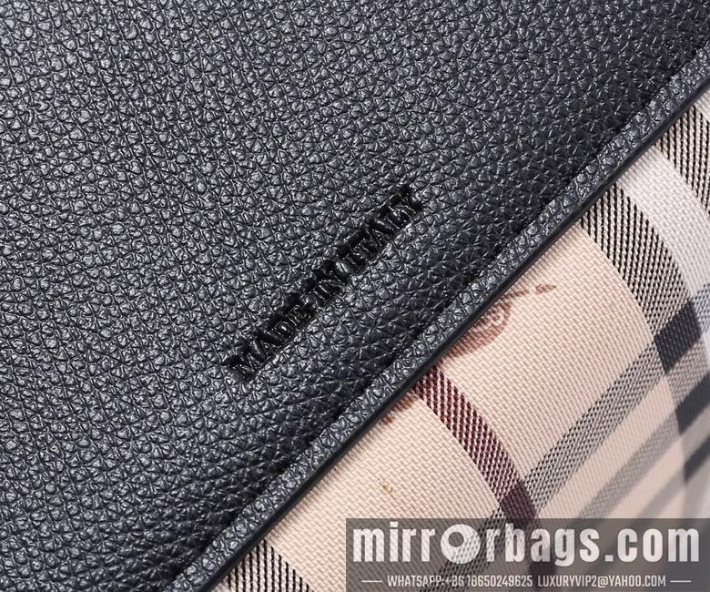 Burberry Bags WN8210 31X11X25 ww black