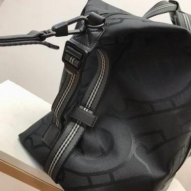 Burberry Bags 80501929 50X19X29cm DN
