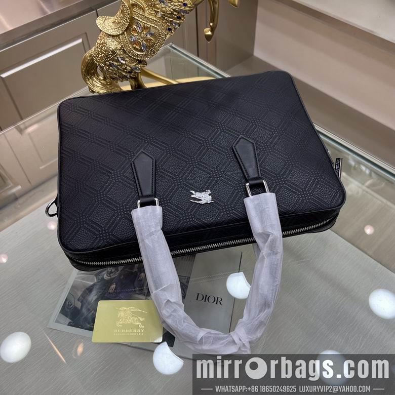 Burberry Bags 66212-1 39X6.5X29cm XM