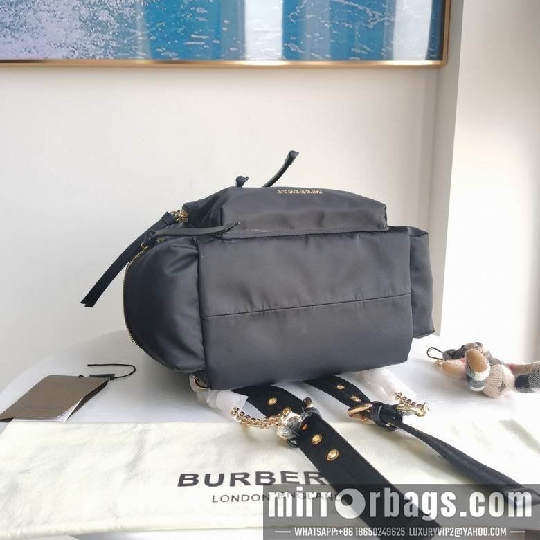 Burberry Bags 8791 31X14X38cm IQ 5