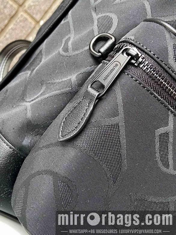 Burberry Bags 80437061 30X40X15cm XM