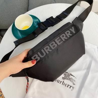 Burberry Bags 8025668 31X19cm WP