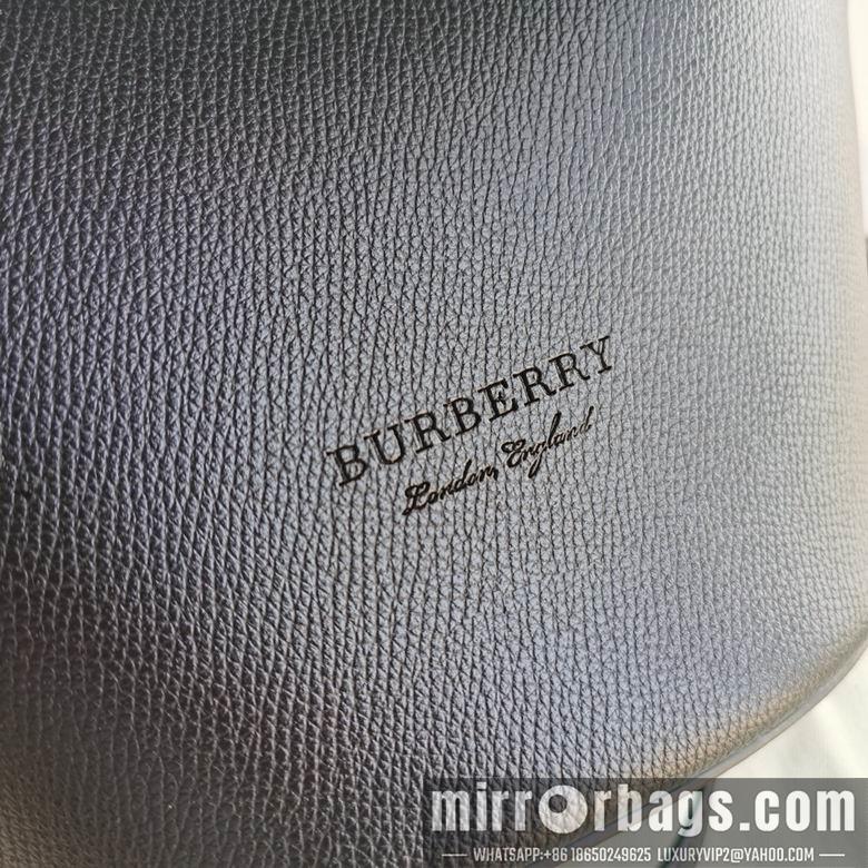 Burberry Bags 1531 18.5X23X15cm XM 5