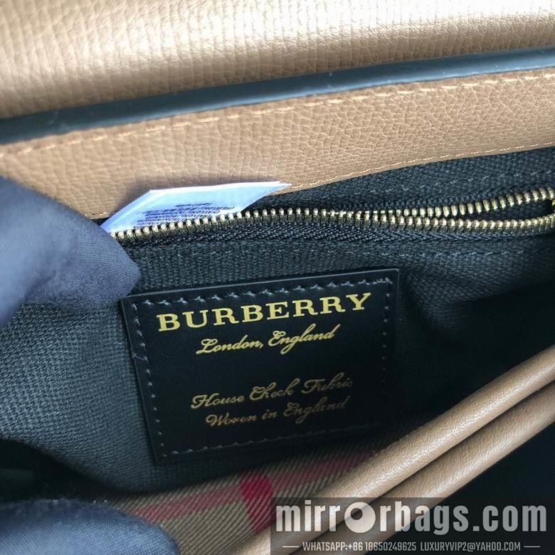 Burberry Bags 6151 26x12x21cm HQ 3