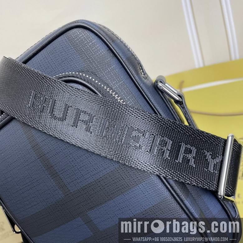 Burberry Bags 6858-5 19X6X23cm WP