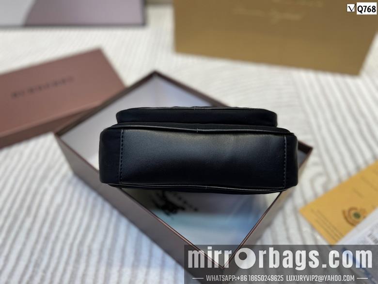 Burberry Bags 21X15cm 121609 XM