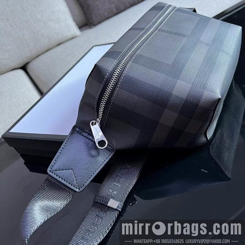 Burberry Bags 80811 31X7.5X16cm XM 280811 31X7.5X16cm XM 2色