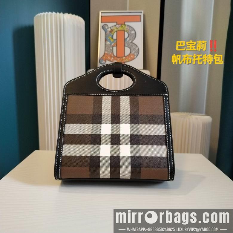 Burberry Bags 23X8X22cm 121419 YG 1