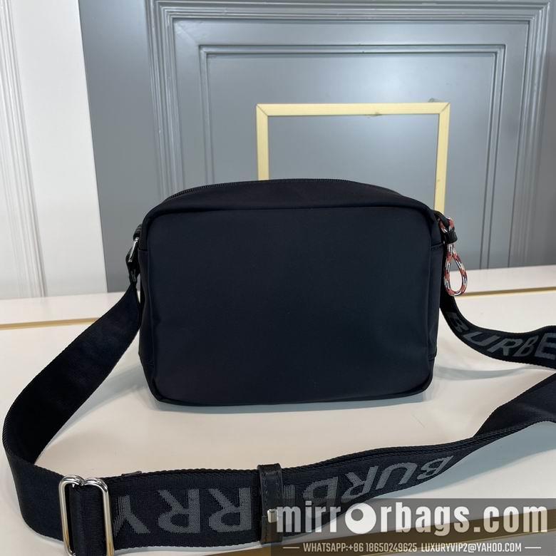 Burberry Bags 606 22X15X10cm XM