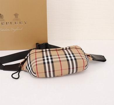 Burberry Bags 80104301 19X13X5cm WP