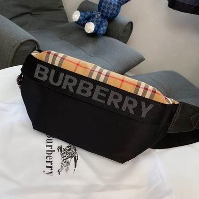 Burberry Bags 80265571 31X19cm WP
