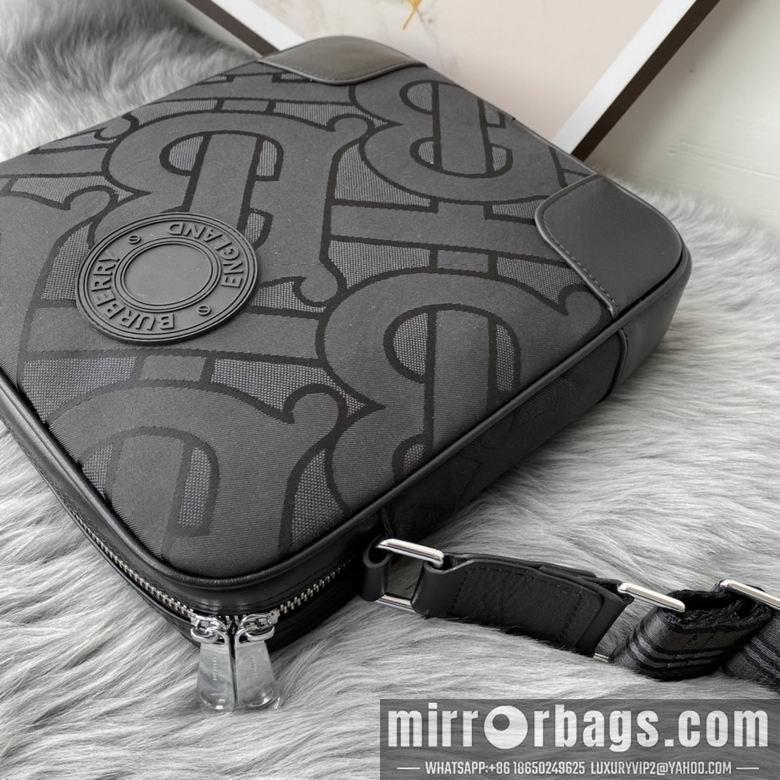 Burberry Bags 7075-3 24X27X5.5cm WP