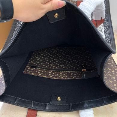 Burberry Bags 80172101 34X16X40cm SC