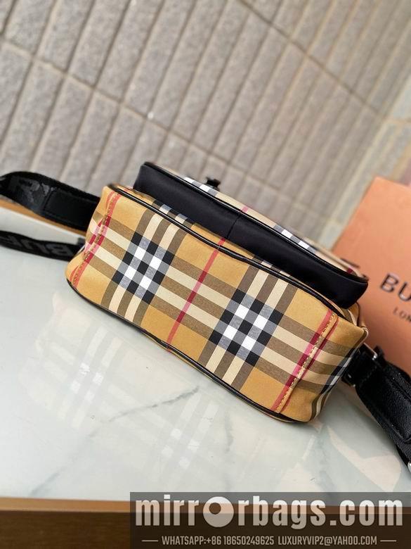 Burberry Bags 8010152 22X15X12cm XM