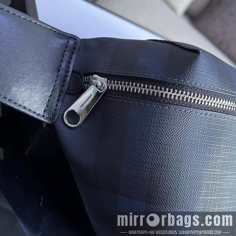 Burberry Bags 80811 31X7.5X16cm XM 280811 31X7.5X16cm XM 2色