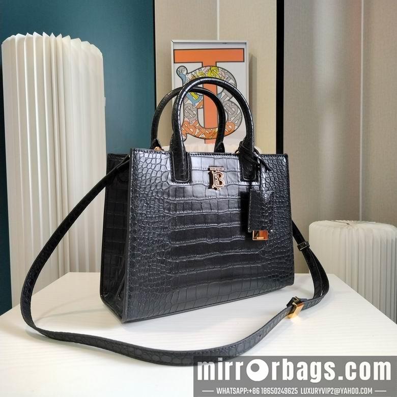 Burberry Bags 27X20cm 121415 YG 1