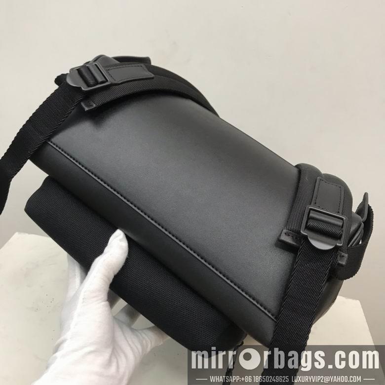 Burberry Bags 80660971 30X15X42cm DN