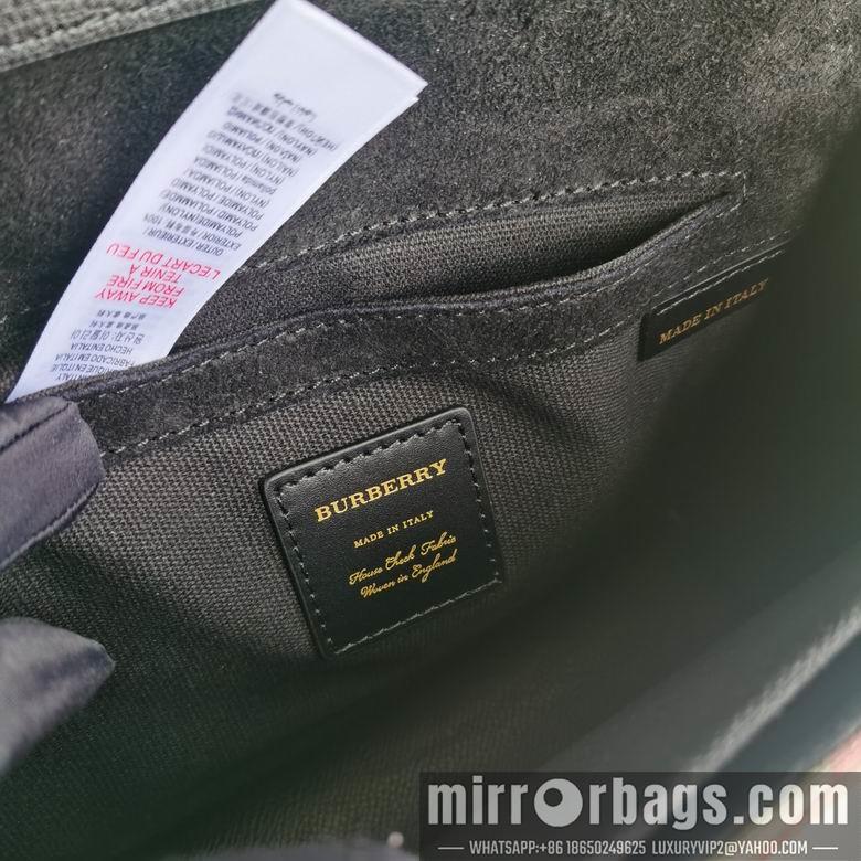 Burberry Bags 8251 24x4x17.5cm HQ 1