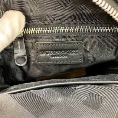 Burberry Bags 6901-5 17X7X26cm WP