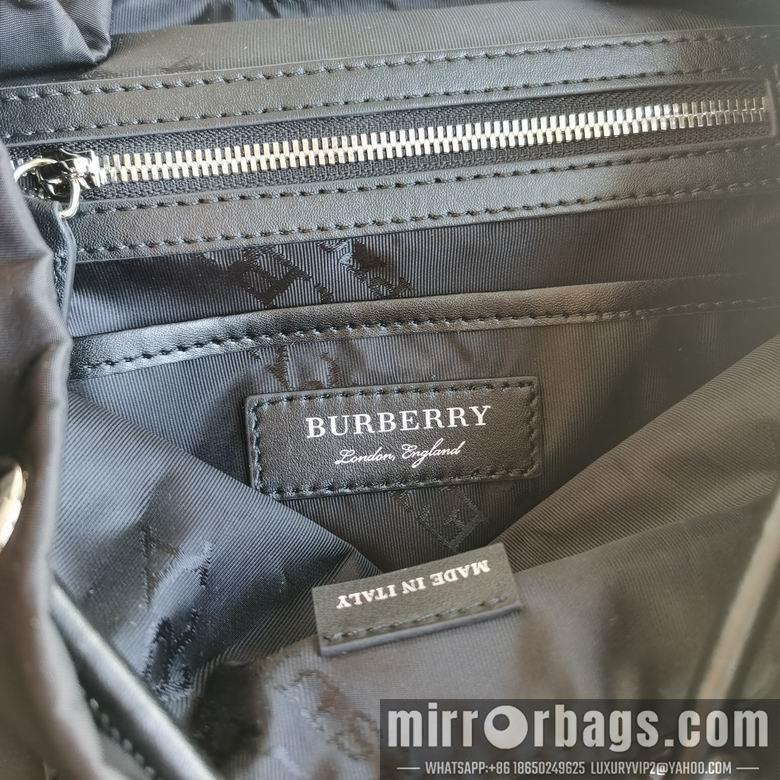 Burberry Bags 8791 31X14X38cm IQ 3
