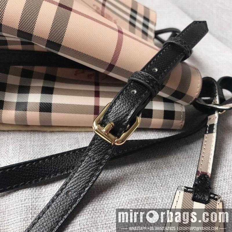 Burberry Bags SH-1581 black