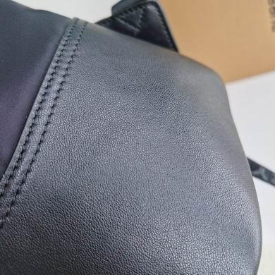 Burberry Bags 80472921 33x16x45cm HQ 1